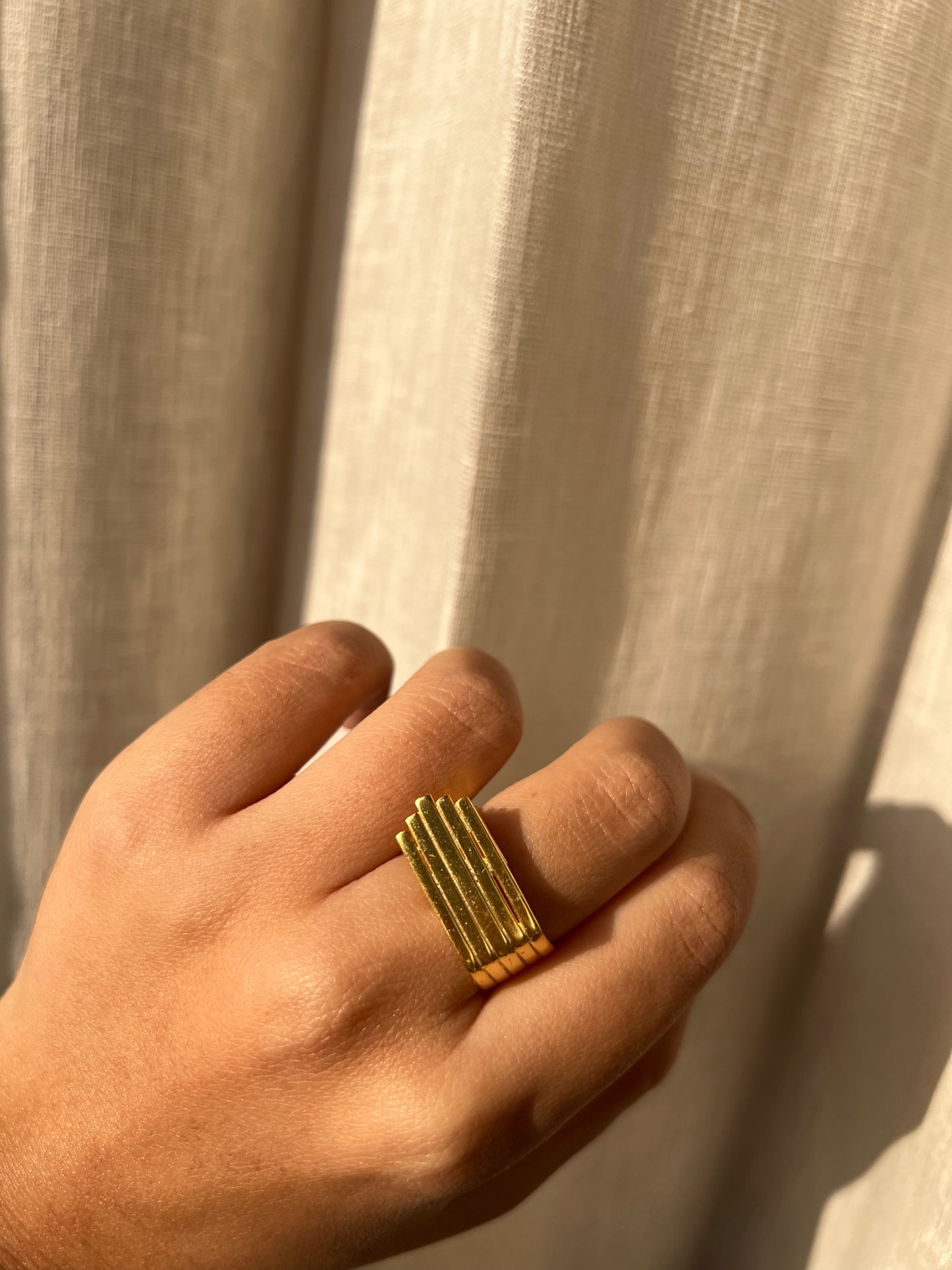 Arrow Band ring